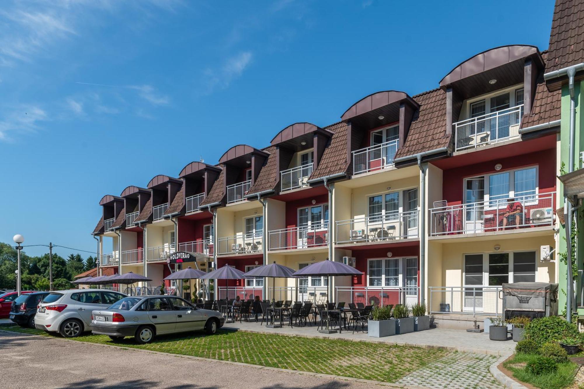 Holdvirag Hotel Sárvár Exterior foto